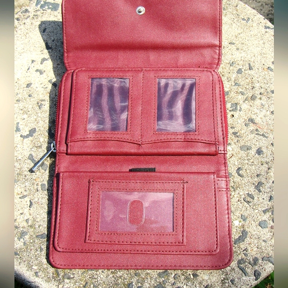 Wallet - Picture 14 of 15